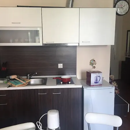 82 Apartament