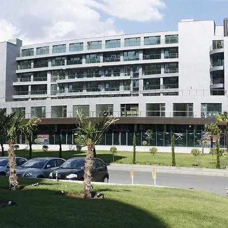82 Sunny Beach